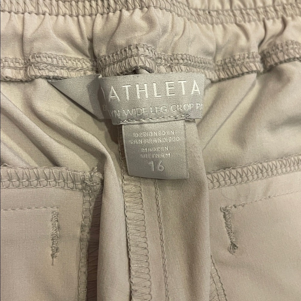 Athleta Light Gray Wide-Leg Crop Pants - Picture 3 of 5
